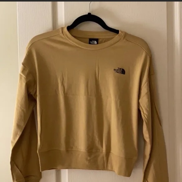 NorthFace Long Sleeve Top - Picture 3 of 5